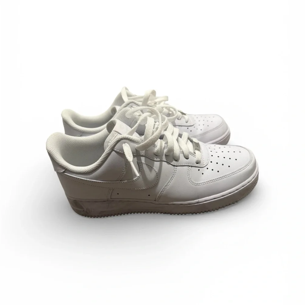 Nike Mens Air Force sneakers
